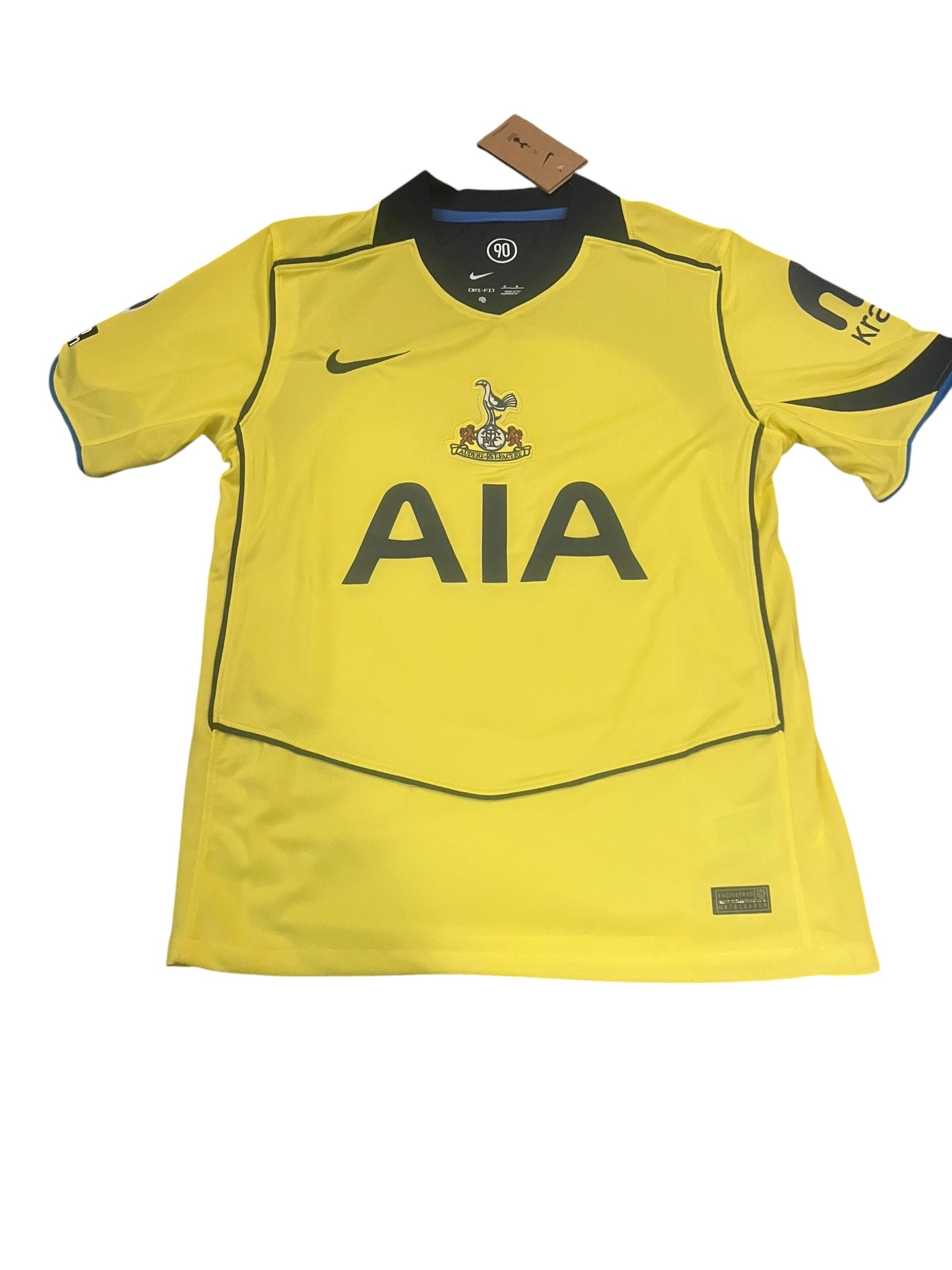 rm memorabilia Tottenham Hotspur Romero away football shirt in yellow with black details and club crest